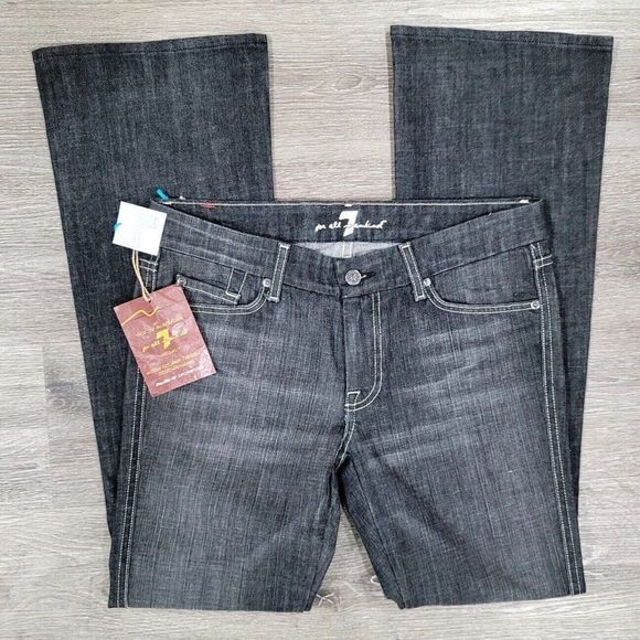 7FAM Size 31 Distressed A-Pocket‎ Swarovski Jeweled Low Rise Flare Jeans U130133 - Picture 3 of 12